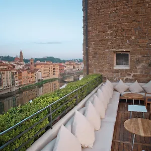 4* Hotel Continentale - Lungarno Collection